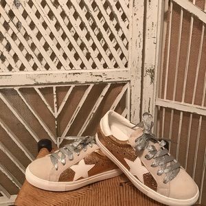 Star rose gold sneakers